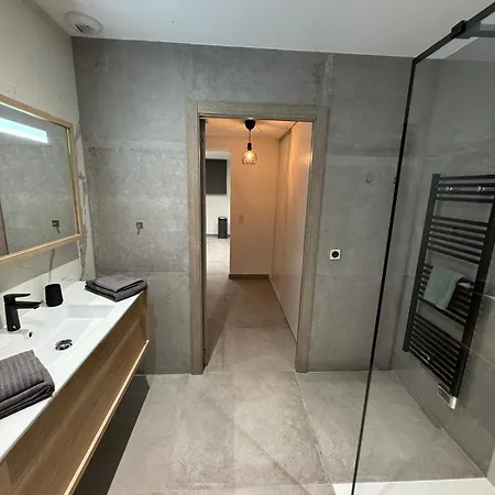 Apartmán En Rez-de-chaussee De - Classification 3 Etoiles Sari-Solenzara