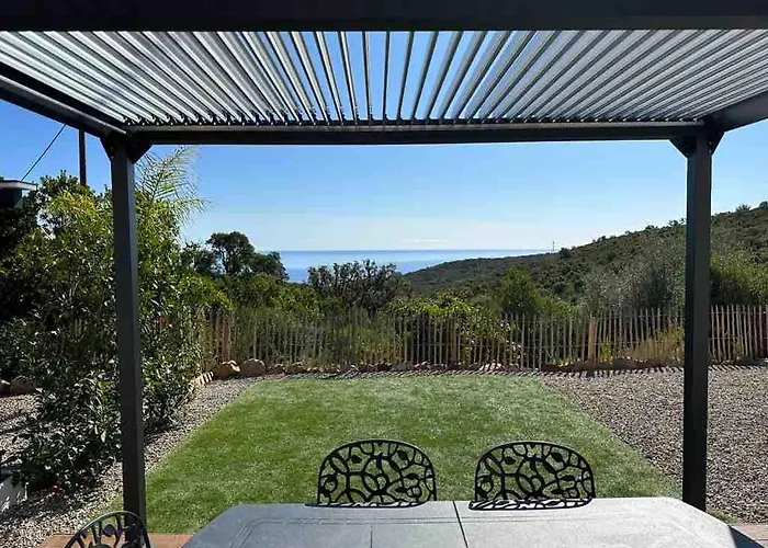 En Rez-de-chaussée De - Classification 3 étoiles Appartement