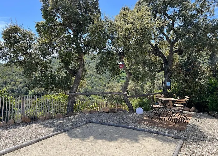 Apartment En Rez-de-chaussee De - Classification 3 Etoiles Sari-Solenzara