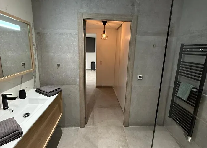 Apartment En Rez-de-chaussee De - Classification 3 Etoiles Sari-Solenzara